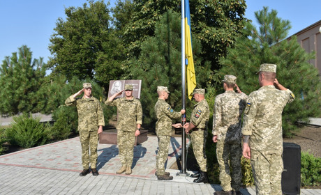 День Державного Прапора в Нижніх Сірогозах: вшанували пам’ять тих, хто віддав своє життя на Україну