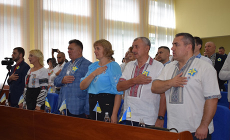 Ювілейна сесія у День Незалежності: що розглядали депутати