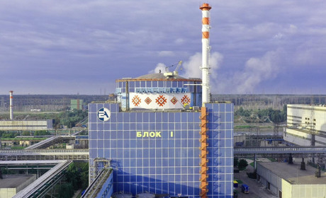 Хмельницьку АЕС «одягнули» у вишиванку
