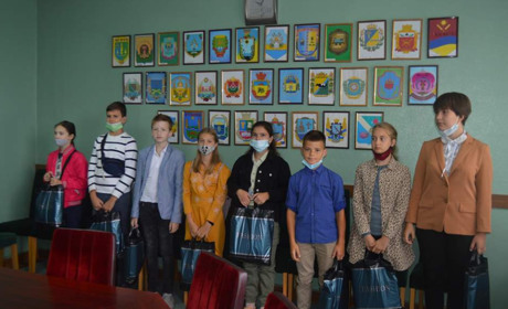 У Кагарлицькій міській раді відбулася доброчинна акція «Разом у Країну знань»