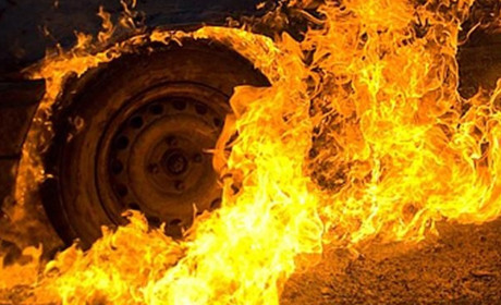 У Гуляйполі горів автомобіль