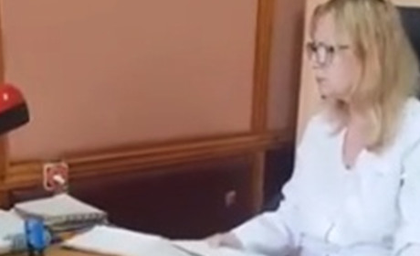 {Відео} ​​​​​​​У Новій Каховці молодій людині з інвалідністю відмовили у прийомі