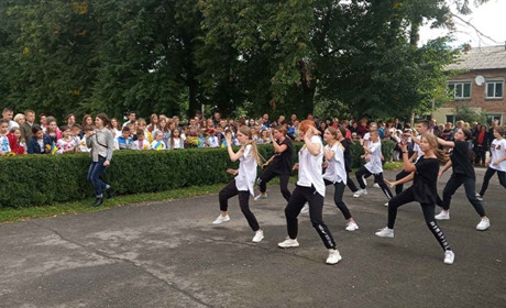 Новини громади за 30 серпня – 4 вересня: ювілеї шкіл, день народження частини