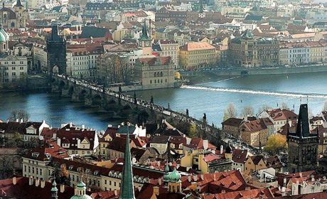 Сорок тисяч українців зможуть працевлаштуватися у Чехії: плюси і мінуси країни