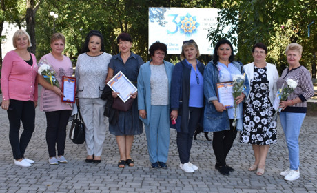 На Сірогозщині привітали місцевих бізнесменів з Днем підприємця: відзначили кращих і провели концерт