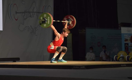 Волноваський спортсмен увійшов в ТОП-5 найсильніших важкоатлетів Європи