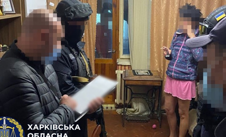 Вимагали гроші та займалися контрабандою цигарок: рекетирам з Харківщини повідомили про підозру