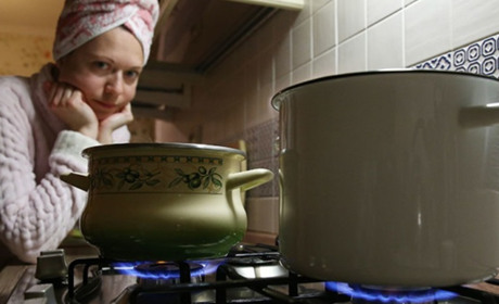 Коли ж все таки буде гаряча вода в Южноукраїнську, влада міста дає пояснення