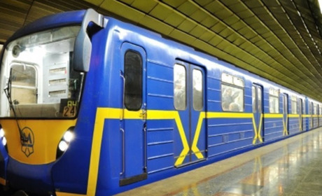 Чем заняться в метро и от каких дел стоит отказаться: список рекомендаций