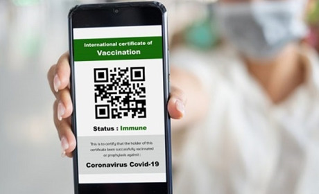 Дію "зелених" ковід-сертифікатів продовжили до одного року