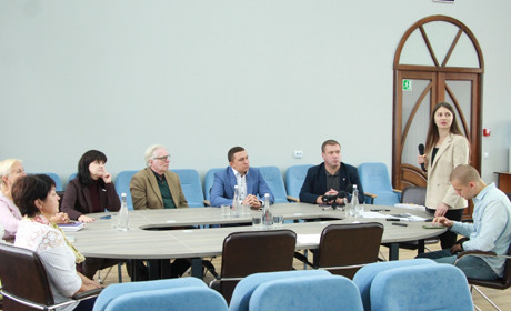 У Ніжині відбулася презентація громади та проектів, які реалізовуватимуться у рамках Програми DOBRE