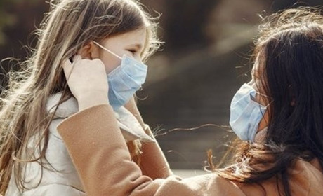 Адаптивний карантин продовжили до 31 грудня, а найближчим часом Україна може перейти в "жовту зону"