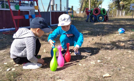 На Олімпійському тижні вихованці дитсадка “Ромашка” брали участь в іграх та естафетах