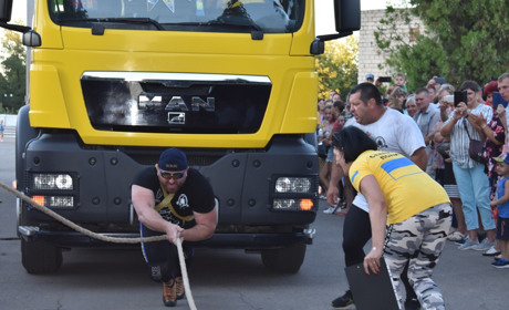 Богатирські ігри в Нижніх Сірогозах: відомий склад учасників і програма