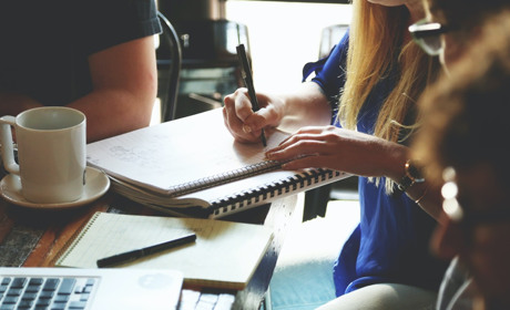 Как выбрать онлайн-курсы по изучению иностранного языка?