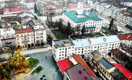 Які заходи відбудуться у Дрогобичі до Дня захисників та захисниць України та протягом жовтня