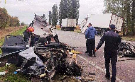 Стали відомі подробиці ДТП, яка сталася біля Вертіївки, в якій загинув один із водіїв