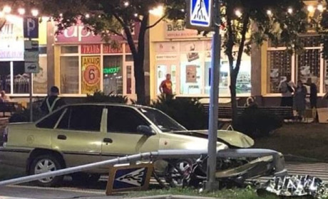 Справу водійки, яка збила поліцейського на острівцю безпеки, направили до суду