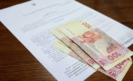 Батько заплатив синові 130 тис грн аліментів лише після того, як на його майно наклали арешт