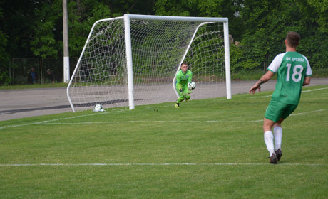Футболісти "Дружби" зіграла внічию у першому матчі 1/4 фіналу Кубка України серед аматорів