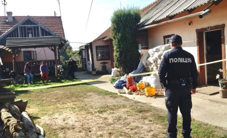 Поліцейські розслідують вбивство жінки та самогубство чоловіка
