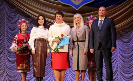 Педагоги Іванівської та Калинівської громад святкують День вчителя: фото з мереж