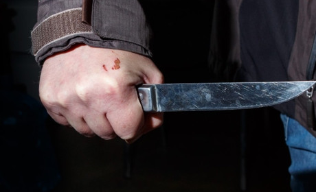 У Новоград-Волинському районі поліцейські врятували чоловіка від самогубства