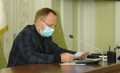 Атрошенко зробив розпорядження всім невакцинованим співробітникам здавати раз на три доби ПРЛ-тести