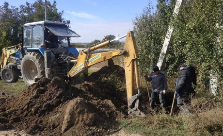КП “Біляївський водоканал” обслуговує мешканців Мирного 2 місяці: скільки теч довелося ліквідувати