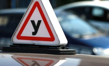 Спочатку теорія, а вже потім за кермо: в Україні змінюють правила навчання в автошколах