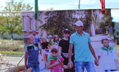 Анонс: стартує фотовиставка-конкурс "Пишаюся своїм татом"