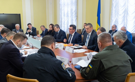 Виплати військовослужбовцям та правоохоронцям уніфікують