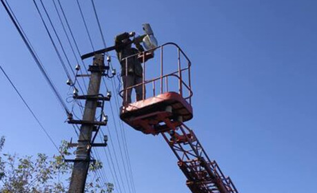 На вулиці Київській загорілися нові ліхтарі