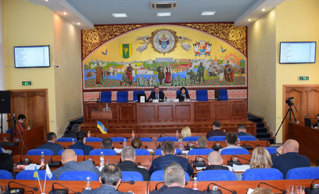 Кому вода потрібніша: депутати підтримали прокладання водогону у мікрорайоні "Дружба"