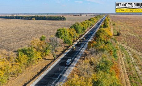 Процес ремонту траси на Нікополь вже майже завершено: яку ділянку приводять до ладу