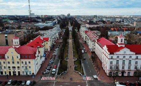 Червона карантинна зона: відсьогодні живемо та працюємо з низкою обмежень — якщо ми невакциновані