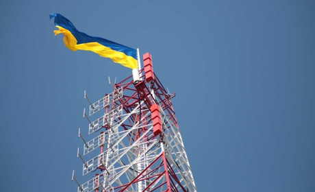 Стало відомо, які радіохвилі та телеканали транслює нова телевежа у Комишувасі