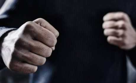 На Переяславщині чоловік побив до смерті боржника