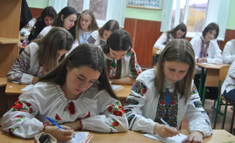 Радіодиктант-2021: яким він був цьогоріч і хто його писав у Городку