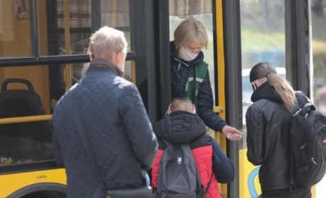 На Київщині запроваджують посилені обмежувальні заходи у всіх видах громадського транспорту