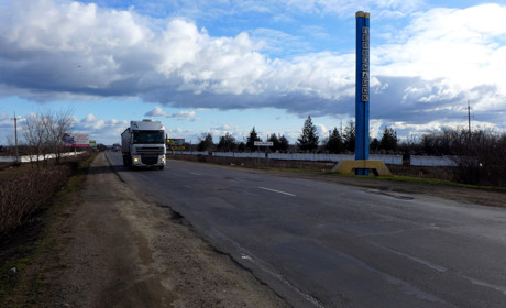 Міськрада отримала лист від мовного омбудсмена про перейменування Первомайська: очікуємо на рішення