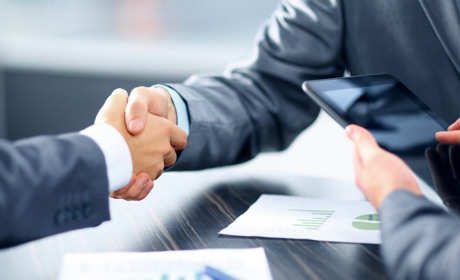 Безопасно ли брать деньги в долг у частных лиц? Как правильно выбрать кредитора