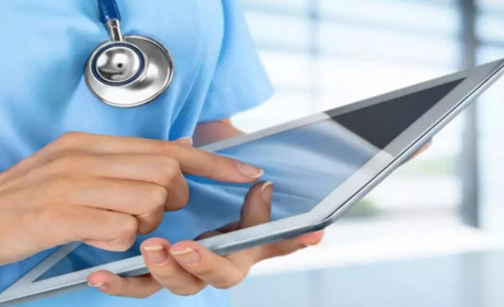 МОЗ запустило безкоштовну “гарячу лінію” щодо електроннних лікарняних