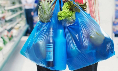 У Конотопських магазинах зникнуть безкоштовні пакети. Скільки доведеться платити за «маєчки»