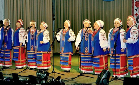 «Червона калина»: про первомайчан, які співають серцем і душею