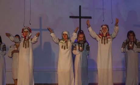 «Були колись страшні часи». У «Мінералі» вшанували пам’ять жертв голодоморів
