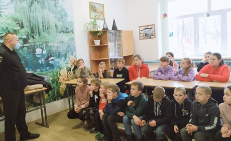 Десять ознак наявності булінгу: бесіда у Дідовицькій школі