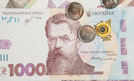 Книги, квитки, абонементи у спортзал. Як українці зможуть витратити 1000 грн від держави