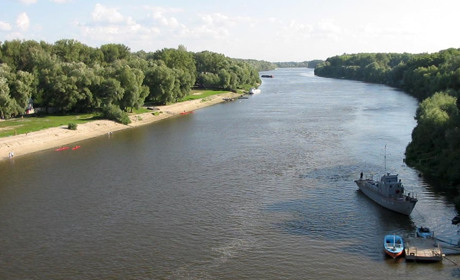 Рівень води у Десні падає. Все через відсутність дощів
