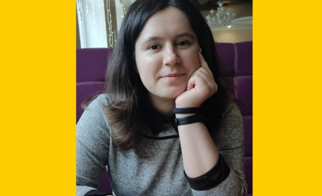 Допоможіть юній Оленці із Первомайська: терміново потрібні кошти на протезування